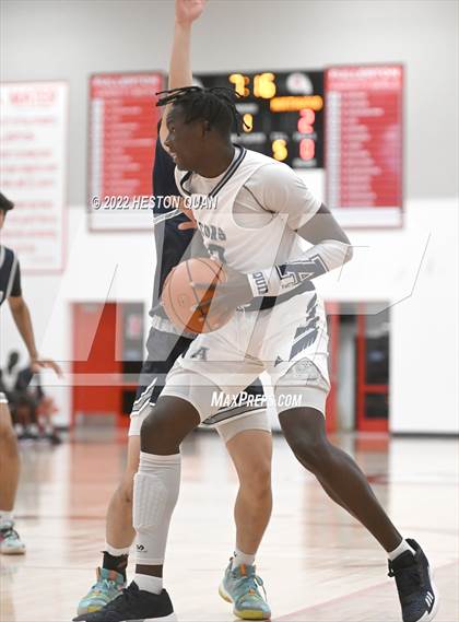 Thumbnail 2 in Aquinas vs. Northwood (Rumble For Rosecrans) photogallery.