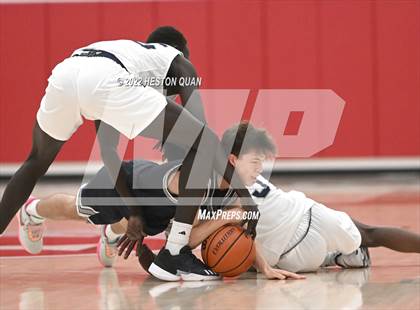 Thumbnail 2 in Aquinas vs. Northwood (Rumble For Rosecrans) photogallery.