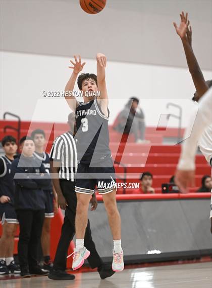 Thumbnail 2 in Aquinas vs. Northwood (Rumble For Rosecrans) photogallery.