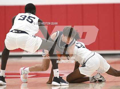 Thumbnail 3 in Aquinas vs. Northwood (Rumble For Rosecrans) photogallery.
