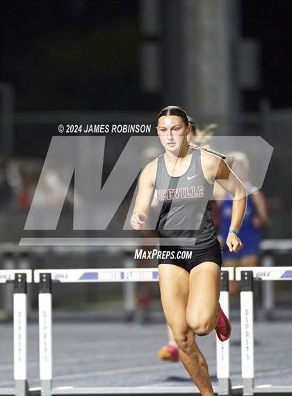 Thumbnail 2 in FHSAA 4A Region 1 (400 Meter Hurdles) photogallery.
