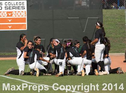 Thumbnail 2 in The Woodlands vs. Southwest (UIL 5A Semifinal Playoff) photogallery.