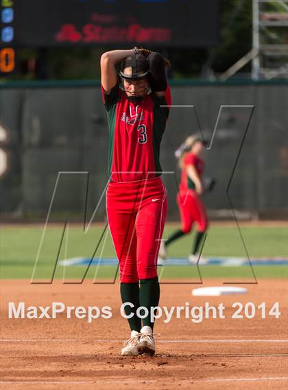 Thumbnail 1 in The Woodlands vs. Southwest (UIL 5A Semifinal Playoff) photogallery.