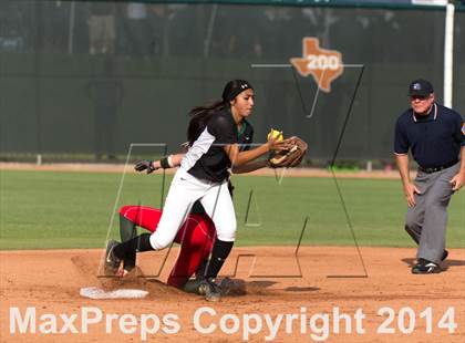 Thumbnail 1 in The Woodlands vs. Southwest (UIL 5A Semifinal Playoff) photogallery.