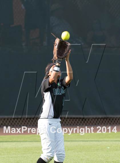 Thumbnail 1 in The Woodlands vs. Southwest (UIL 5A Semifinal Playoff) photogallery.