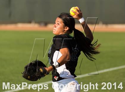 Thumbnail 1 in The Woodlands vs. Southwest (UIL 5A Semifinal Playoff) photogallery.