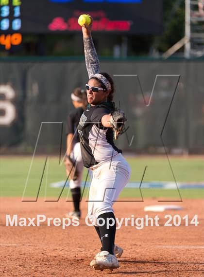 Thumbnail 2 in The Woodlands vs. Southwest (UIL 5A Semifinal Playoff) photogallery.