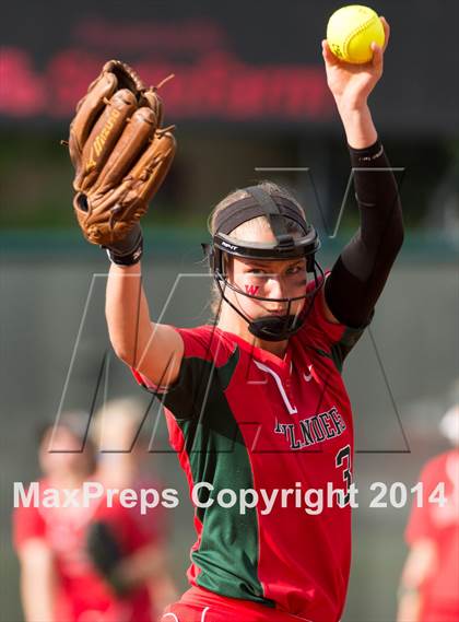 Thumbnail 3 in The Woodlands vs. Southwest (UIL 5A Semifinal Playoff) photogallery.