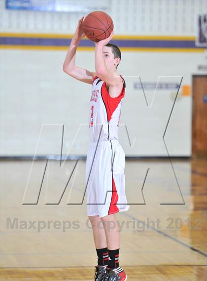 Thumbnail 2 in Bruce vs. Siren (Clayton Holiday Tourney) photogallery.