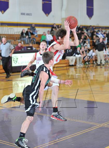 Thumbnail 3 in Bruce vs. Siren (Clayton Holiday Tourney) photogallery.