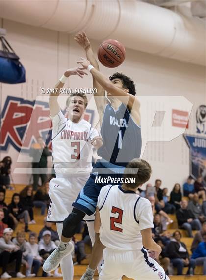 Thumbnail 3 in Valor Christian vs. Chaparral photogallery.