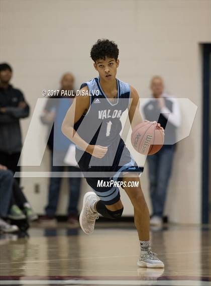 Thumbnail 3 in Valor Christian vs. Chaparral photogallery.