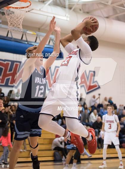 Thumbnail 3 in Valor Christian vs. Chaparral photogallery.
