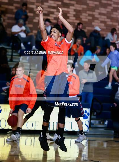 Thumbnail 1 in Chaminade vs  Loyola photogallery.