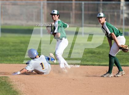 Thumbnail 3 in Bishop Amat @ Bonita photogallery.