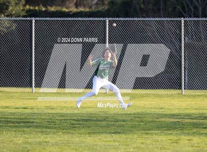 Thumbnail 3 in Bishop Amat @ Bonita photogallery.