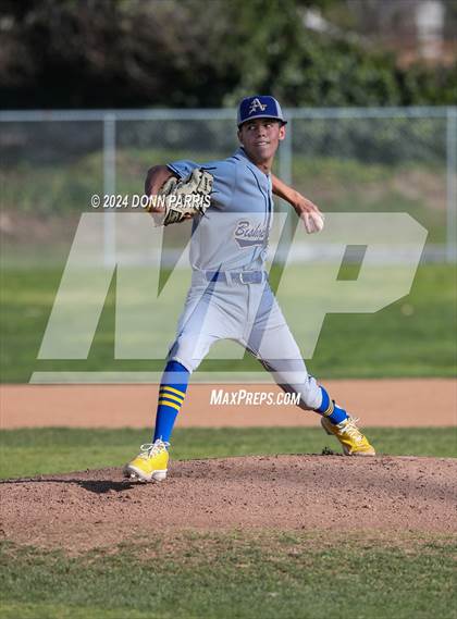Thumbnail 2 in Bishop Amat @ Bonita photogallery.