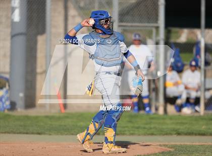 Thumbnail 3 in Bishop Amat @ Bonita photogallery.