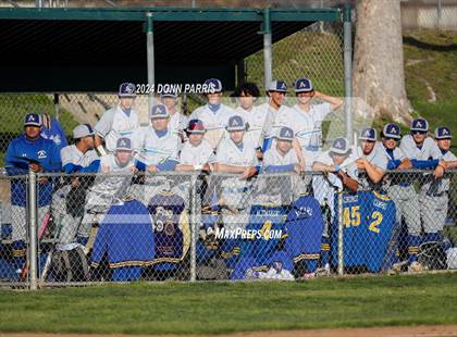 Thumbnail 2 in Bishop Amat @ Bonita photogallery.
