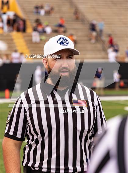Thumbnail 2 in Lucy Beckham vs Greenville (SCHSL 4A Final) photogallery.