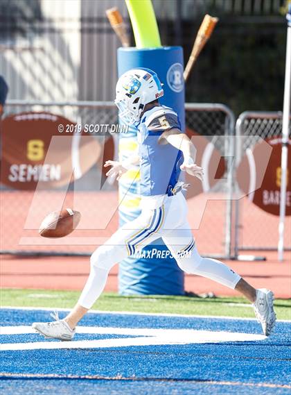 Thumbnail 3 in Valley Christian @ Serra photogallery.