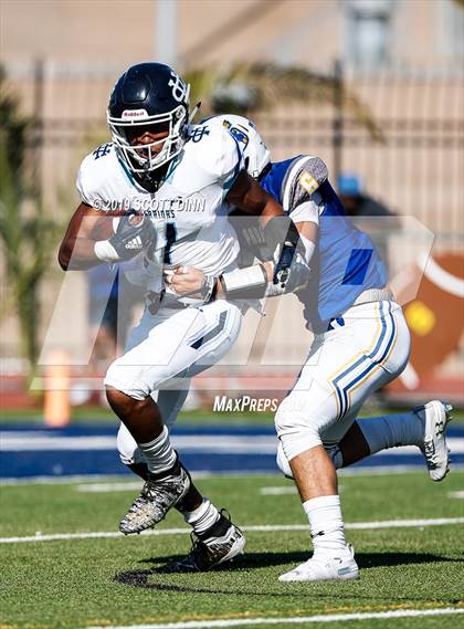 Thumbnail 2 in Valley Christian @ Serra photogallery.