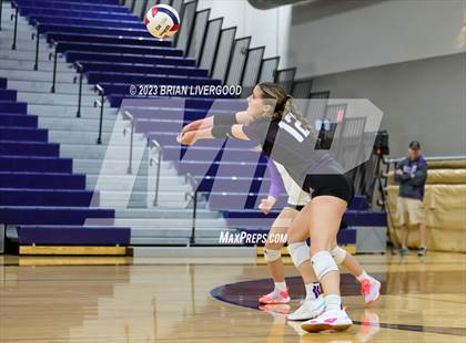 Thumbnail 2 in Pine Creek vs Douglas County (CHSAA 5A Region 6 Playoff)  photogallery.