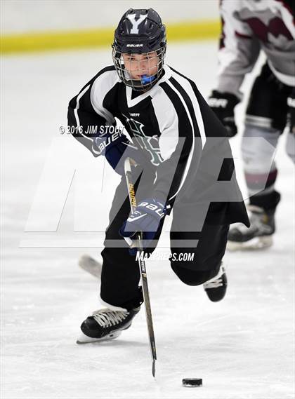 Thumbnail 1 in JV: Milford vs. Hamden Hall (Milford Holiday Jamboree) photogallery.