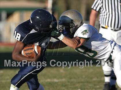 Thumbnail 3 in Columbine vs. Mountain Vista (CHSAA 5A Playoffs) photogallery.