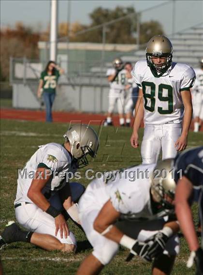 Thumbnail 1 in Columbine vs. Mountain Vista (CHSAA 5A Playoffs) photogallery.