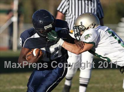 Thumbnail 2 in Columbine vs. Mountain Vista (CHSAA 5A Playoffs) photogallery.