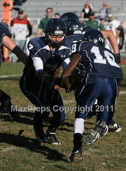Thumbnail 2 in Columbine vs. Mountain Vista (CHSAA 5A Playoffs) photogallery.