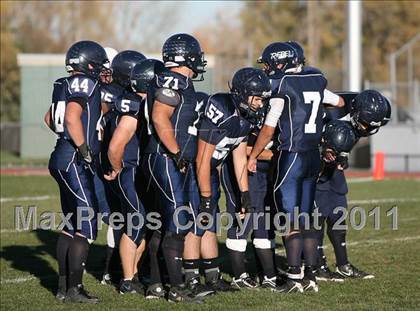 Thumbnail 2 in Columbine vs. Mountain Vista (CHSAA 5A Playoffs) photogallery.