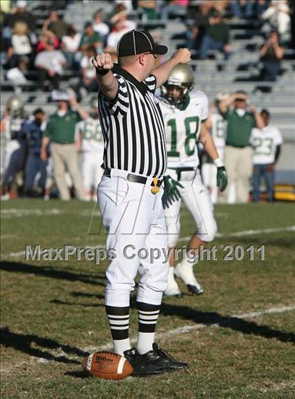 Thumbnail 2 in Columbine vs. Mountain Vista (CHSAA 5A Playoffs) photogallery.