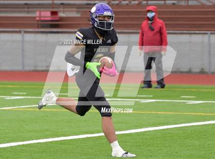 Thumbnail 3 in Curtis @ Puyallup photogallery.