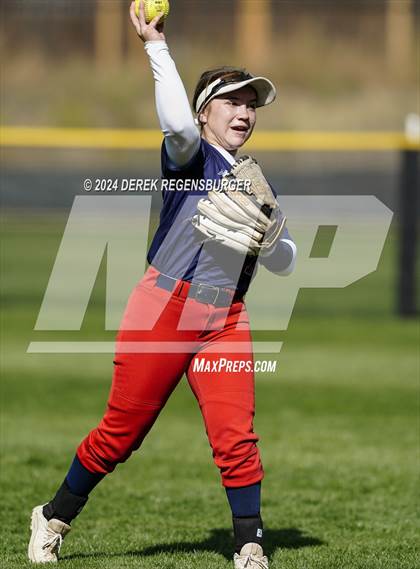 Thumbnail 3 in Valor Christian vs Chaparral (CHSAA 5A Round of 16) photogallery.