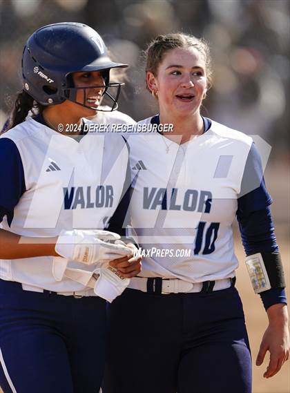 Thumbnail 3 in Valor Christian vs Chaparral (CHSAA 5A Round of 16) photogallery.