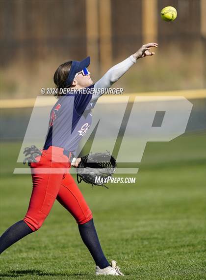 Thumbnail 2 in Valor Christian vs Chaparral (CHSAA 5A Round of 16) photogallery.