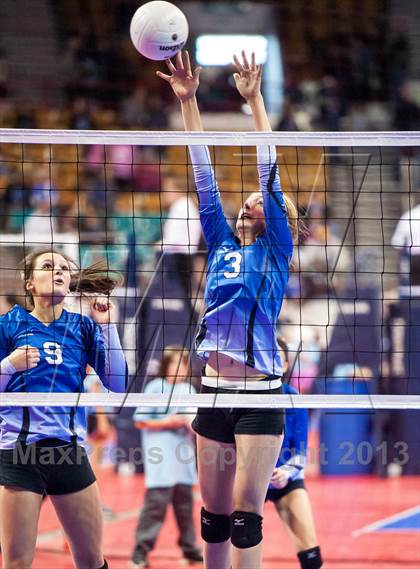 Thumbnail 3 in Resurrection Christian vs. Ridgway (CHSAA 2A Pool 1) photogallery.