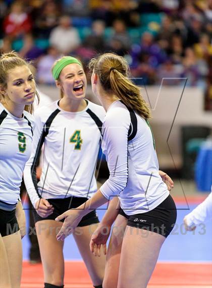 Thumbnail 2 in Manitou Springs vs. Sterling (CHSAA 3A Pool III) photogallery.