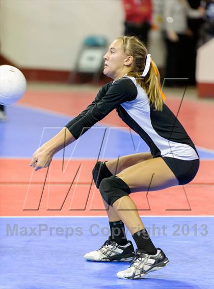Thumbnail 2 in Manitou Springs vs. Sterling (CHSAA 3A Pool III) photogallery.