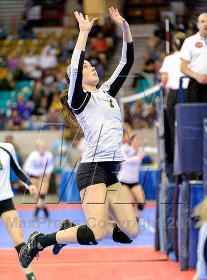 Thumbnail 2 in Manitou Springs vs. Sterling (CHSAA 3A Pool III) photogallery.