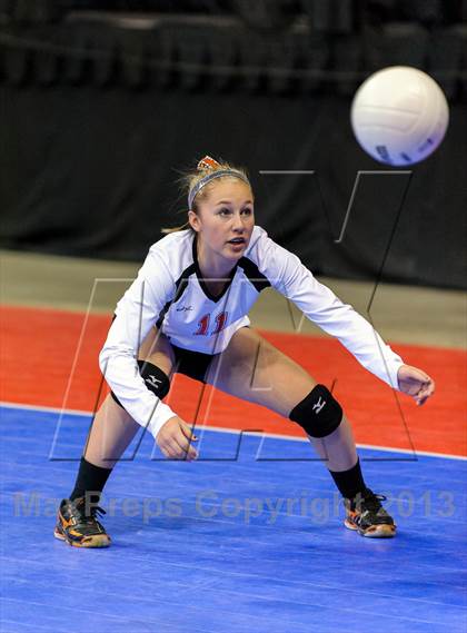 Thumbnail 3 in Manitou Springs vs. Sterling (CHSAA 3A Pool III) photogallery.