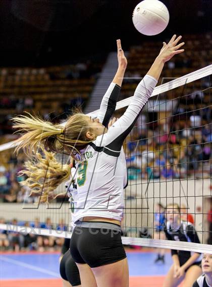 Thumbnail 2 in Manitou Springs vs. Sterling (CHSAA 3A Pool III) photogallery.