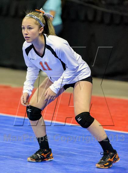 Thumbnail 2 in Manitou Springs vs. Sterling (CHSAA 3A Pool III) photogallery.