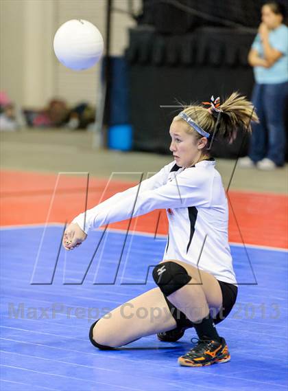 Thumbnail 1 in Manitou Springs vs. Sterling (CHSAA 3A Pool III) photogallery.
