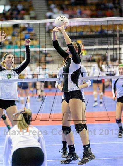 Thumbnail 2 in Manitou Springs vs. Sterling (CHSAA 3A Pool III) photogallery.