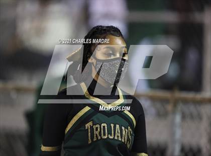 Thumbnail 2 in Knightdale vs Pine Forest (NCHSAA 3A Playoffs Round 2) photogallery.