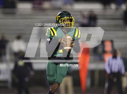 Thumbnail 3 in Knightdale vs Pine Forest (NCHSAA 3A Playoffs Round 2) photogallery.