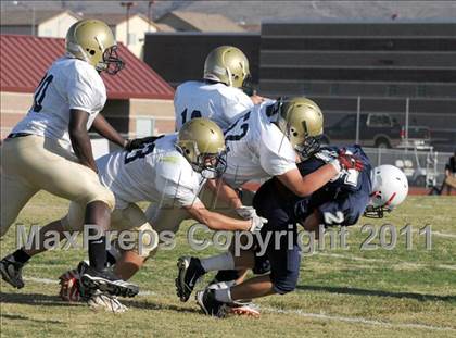 Thumbnail 3 in Foothill @ Coronado photogallery.